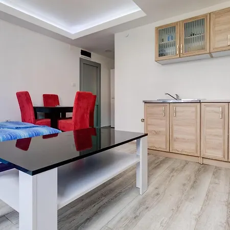 Post Office Center Apartman *