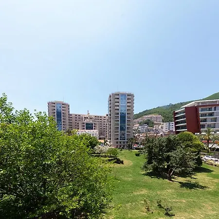 Post Office Center Apartament Budva